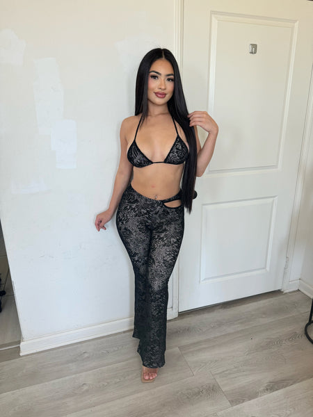 Zeyma 2 piece ( black) 0343 (runs small)