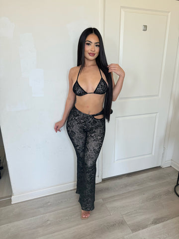 Zeyma 2 piece ( black) 0343 (runs small)