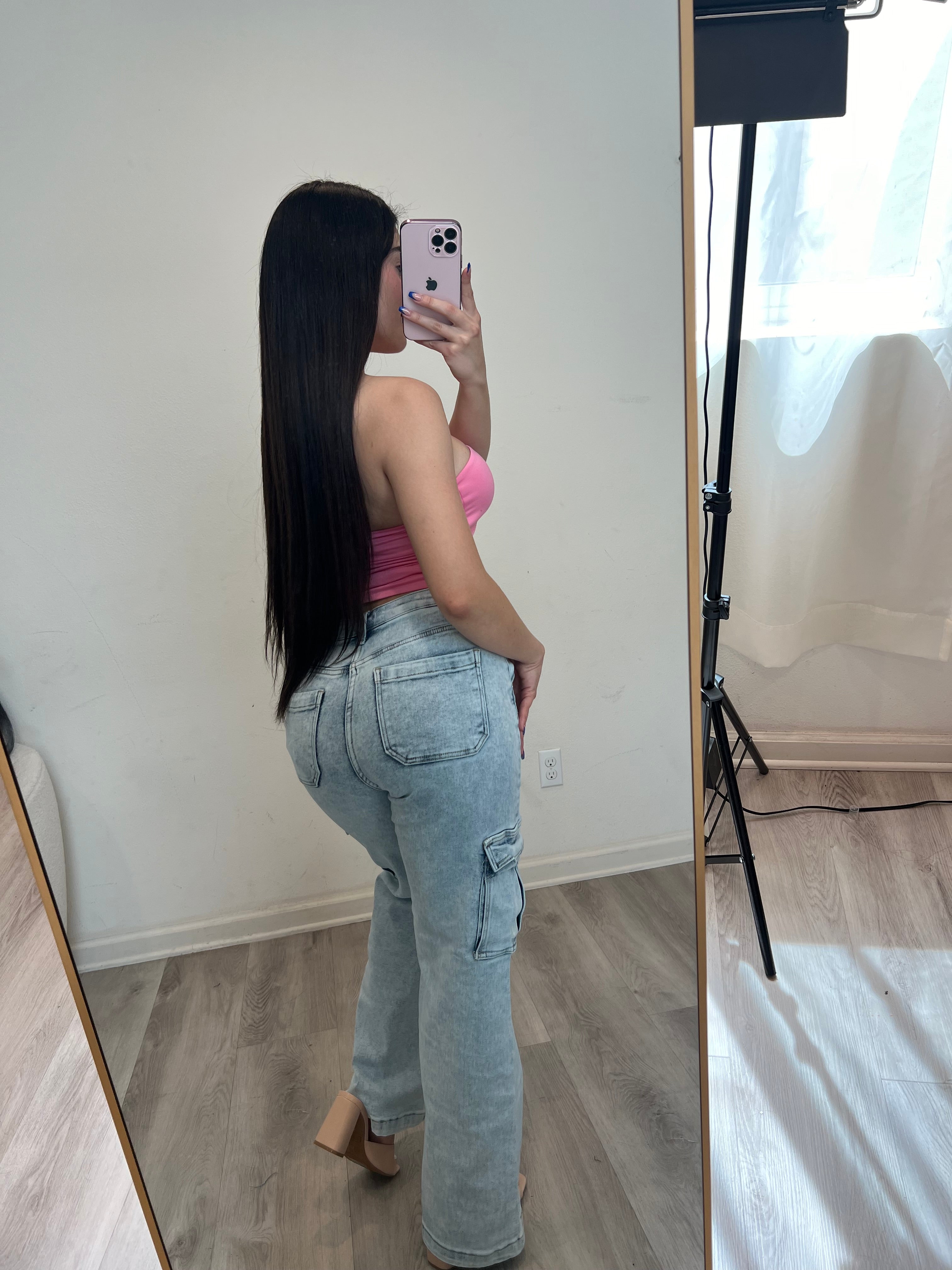 High rise-wide leg cargo jeans ( light) 5489
