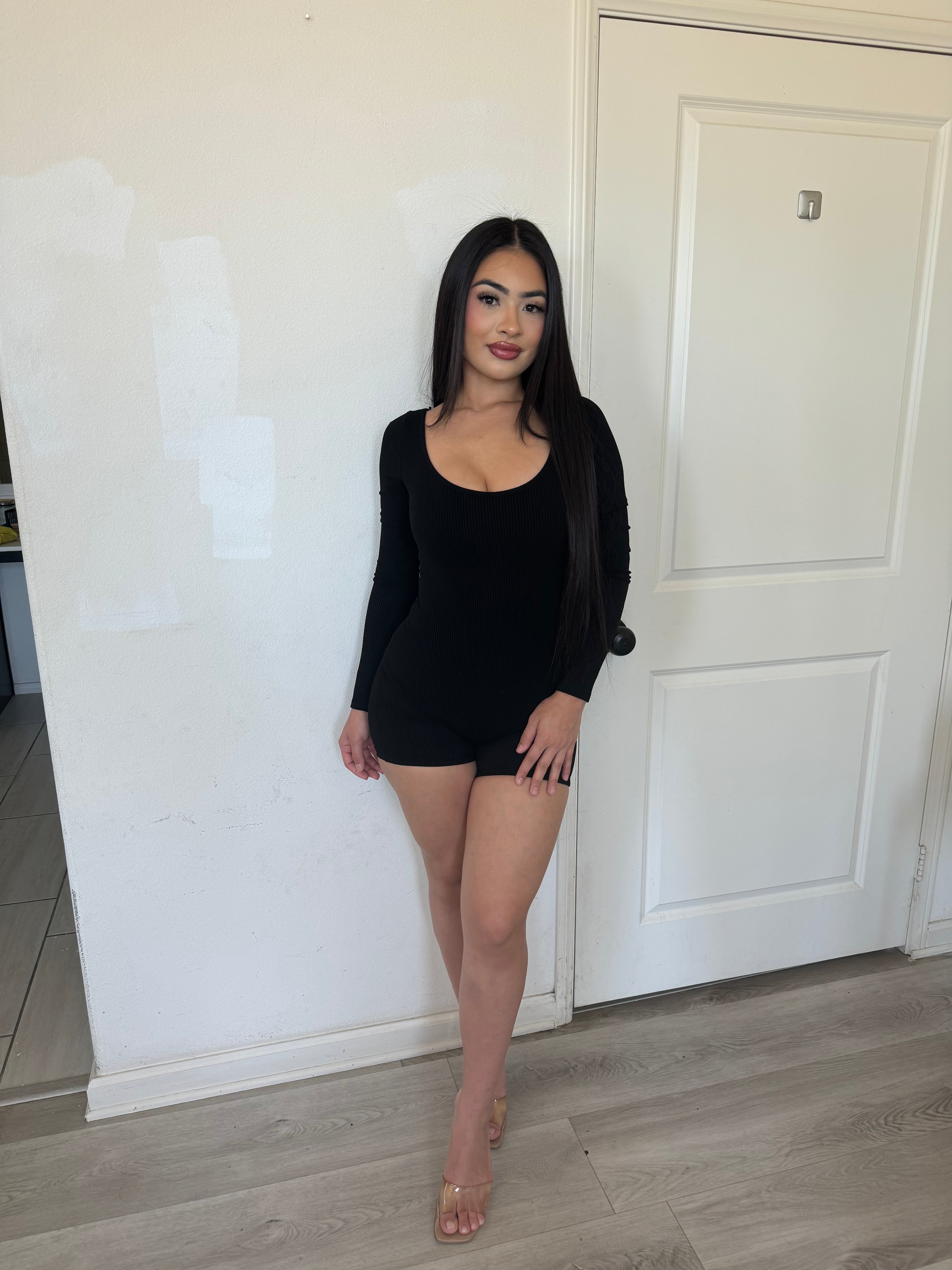 Janet romper ( black) 2074