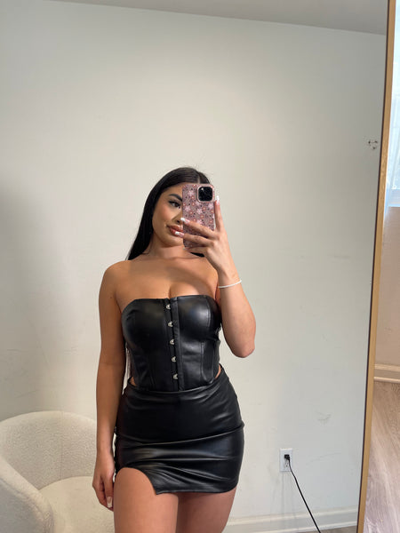 Silvia vegan leather skirt set ( black)28382