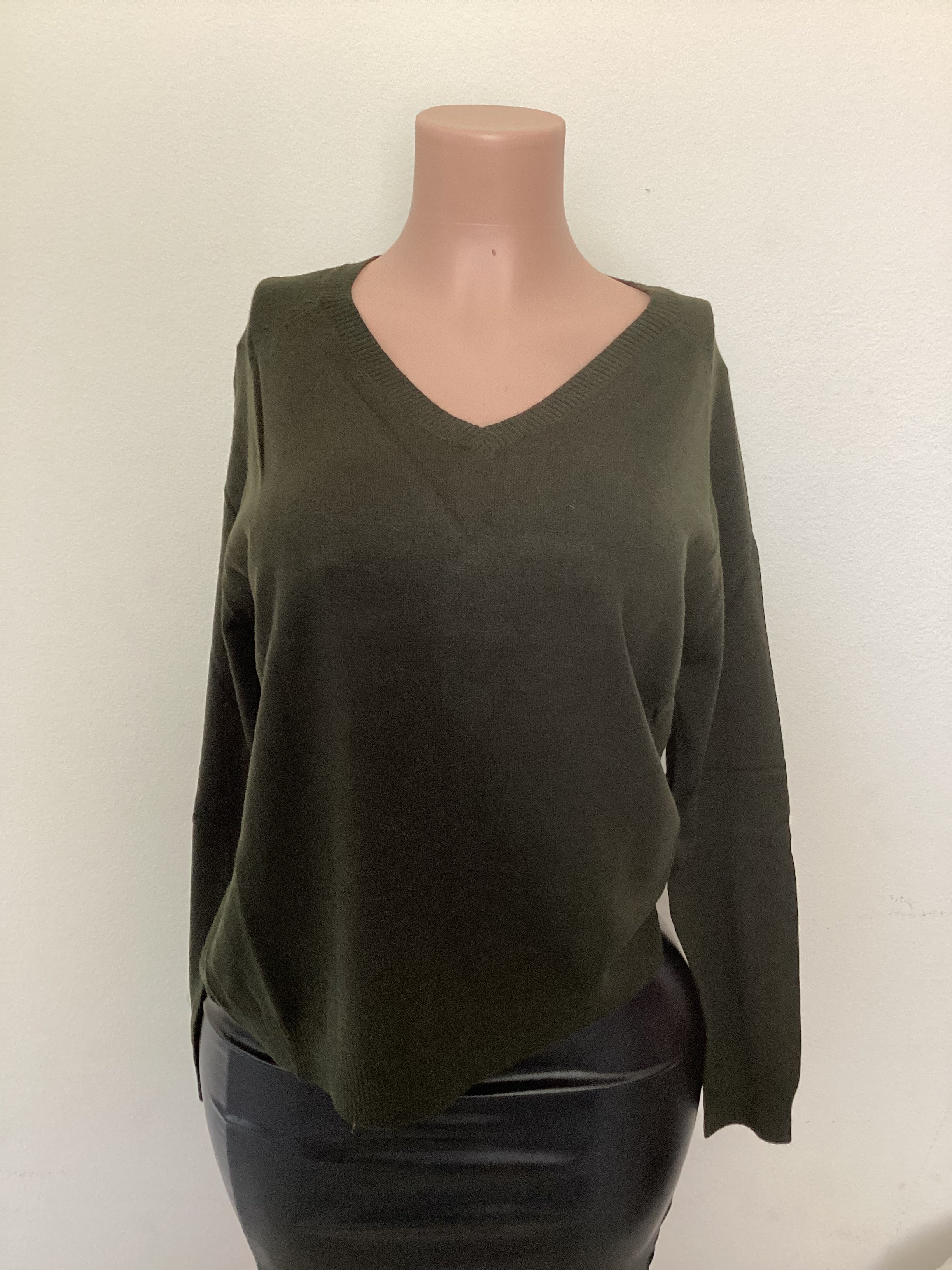 V neck plus size sweater ( olive)