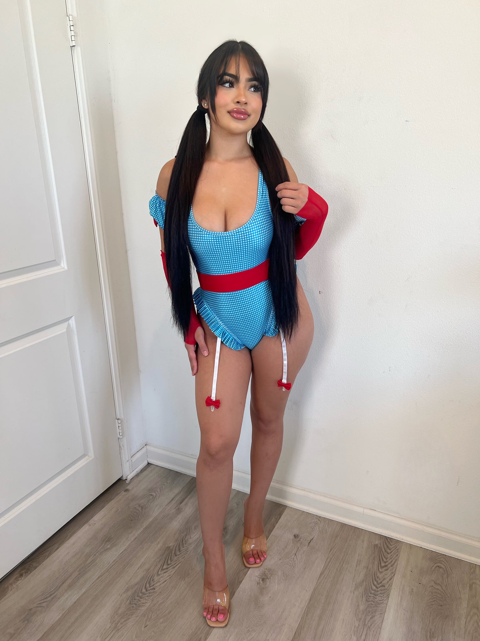Dorothy costume