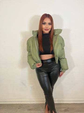 Cropped puffer jacket (olive) 2446